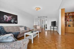 HOCH HINAUS – Gepflegte 3-Zimmer-Wohnung mit traumhaftem Fernblick & TG in Stuttgart-Möhringen – Die vollständige Adresse der Immobilie erhältst du vom Anbieter., 70567 Möhringen-Ost, Stuttgart – Vorschaubild 2