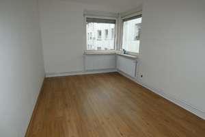 Charmante 3-Zimmer-Altbauwohnung im Erdgeschoss – Germanenstraße 39, 33647 Brackwede, Bielefeld – Vorschaubild 3