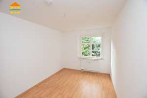 *** Geräumige 2-Raum-Wohnung im 2. OG mit groooßer Küche UND Balkon! *** – Klarastraße 44, 9131 Hilbersdorf, Chemnitz – Vorschaubild 3