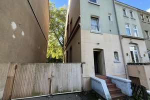 Dreifamilienhaus in DU-Neumühl, mit großem Baugrundstück, 8 Garagen und Mietsteigerungspotential! – Die vollständige Adresse der Immobilie erhältst du vom Anbieter., 47166 Neumühl, Duisburg – Vorschaubild 21