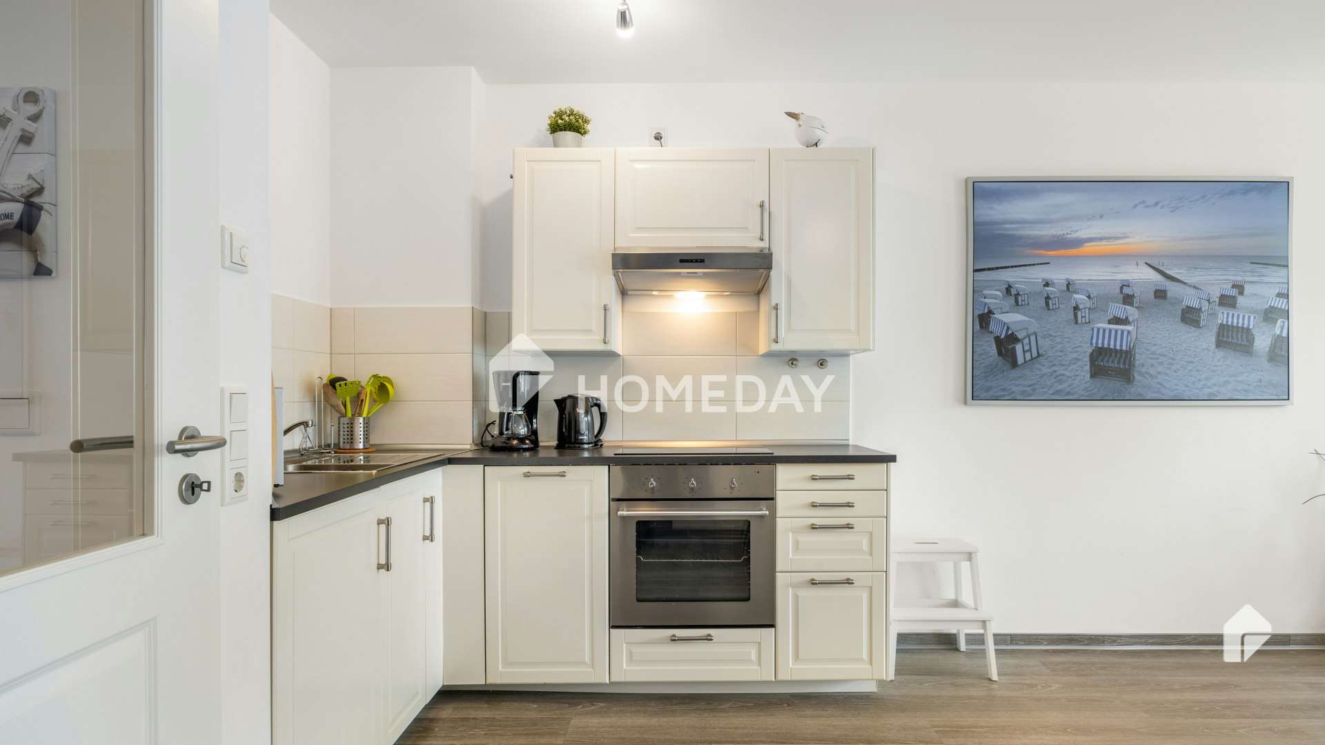 Immobilie in Rerik - Ostseeperle Möwennest: EG-Wohnung mit Garten, SO-Terrasse und Stellplatz | 300 Meter zur Ostsee - Bild 0