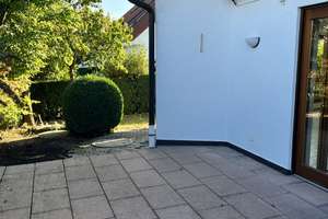 Stilvolle Doppelhaushälfte mit großzügigem Raumangebot – Erlacher Weg 6, 72124 Pliezhausen – Vorschaubild 12