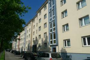 Hochpaterre: sehr schön renoviertes  App. mit Wohnküche – Fürstenrieder Str. 325, 81377 Am Waldfriedhof, München – Vorschaubild 2