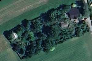 Villa mit 255qm und ELW mit 3966qm Garten in Ortsrandlage – Die vollständige Adresse der Immobilie erhältst du vom Anbieter., 72178 Waldachtal – Vorschaubild 2
