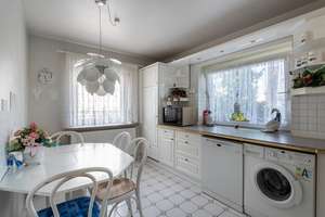 westimmobilien: Traumgrundstück in Schnelsen… Weißer Wohntraum mit familiengerechtem Grundriss – Die vollständige Adresse der Immobilie erhältst du vom Anbieter., 22457 Schnelsen, Hamburg – Vorschaubild 5