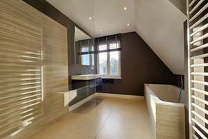 DREAMHOUSE Immobilienhaus: Für Liebhaber - charmantes Einfamilienhaus mit exklusiver Ausstattung – Die vollständige Adresse der Immobilie erhältst du vom Anbieter., 22589 Sülldorf, Hamburg – Vorschaubild 3