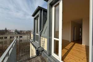 Bezugsfreie, vollständig sanierte 3-Zimmer-DG-Wohnung mit Balkon in Weißensee – Berliner Allee 253, 13088 Weißensee, Berlin – Vorschaubild 12