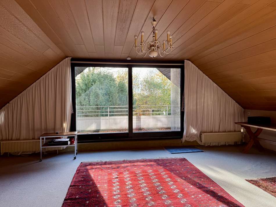 fast 40 m² Wohnzimmer 