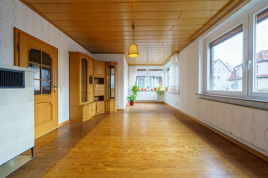 Immobilie in Sarstedt - Zweifamilienhaus im Herzen der Stadt mit durchdachtem Wohnkonzepte - Bild 2