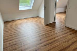 Helle 3-Zimmer-Maisonette mit Balkon in Düsseldorf-Wersten – Kölner Landstraße 115, 40591 Wersten, Düsseldorf – Vorschaubild 4
