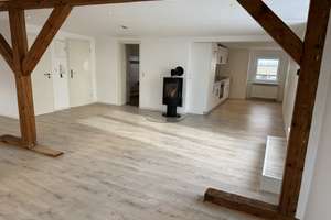 Anfragen NUR per E-Mail.  gr. 2-Zi. Wohnung mit Dachterrasse - Fahrstuhl - Kaminofen - EBK - Brhv. – Hafenstr. 188, 27568 Lehe, Bremerhaven – Vorschaubild 7