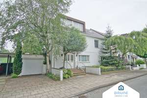BRUNE IMMOBILIEN: Stilvolles Wohnen in begehrter Lage – Die vollständige Adresse der Immobilie erhältst du vom Anbieter., 27580 Speckenbüttel, Bremerhaven – Vorschaubild 2