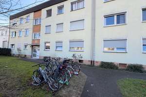 3-Zimmer-Wohnung mit Balkon in LEV. Steinbüchel!