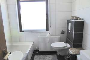 Gepflegtes, gut vermietetes 3 Parteienhaus mit Garten in guter Lage – Die vollständige Adresse der Immobilie erhältst du vom Anbieter., 35579 Wetzlar – Vorschaubild 7