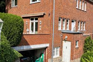 Großzügiges Anwesen mit vielen Nutzungsmöglichkeiten – Die vollständige Adresse der Immobilie erhältst du vom Anbieter., 23569 Kücknitz, Lübeck – Vorschaubild 2