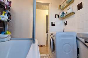 Klein aber mein! Dachgeschosswohnung in Ingolstadt Südwest – Die vollständige Adresse der Immobilie erhältst du vom Anbieter., 85051 Südwest, Ingolstadt – Vorschaubild 12