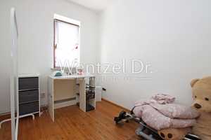 Charmantes Zweifamilienhaus mit großem Garten in Lübeck – Ideal für Familien & Investoren – Lübeck – Vorschaubild 7