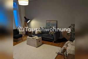 Tauschwohnung: Tolle 4,5 / 5 Zimmer Wohnung, hohe Decken, Holzboden, Balkon