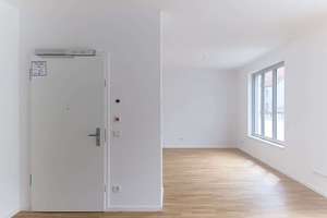 Sofort einziehen: 2-Zimmer-DG * Süd-Terrasse * 3D Rundgang – Charlottenburger Straße 48, 13086 Weißensee, Berlin – Vorschaubild 4