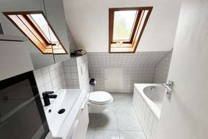 Doppelhaushälfte mitten in Vaihingen – Die vollständige Adresse der Immobilie erhältst du vom Anbieter., 70563 Vaihingen-Mitte, Stuttgart – Vorschaubild 11