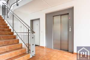 Charmantes Wohnen in Kiel Wik
3 Zimmer, Aufzug und Balkon! – Die vollständige Adresse der Immobilie erhältst du vom Anbieter., 24106 Wik, Kiel – Vorschaubild 3