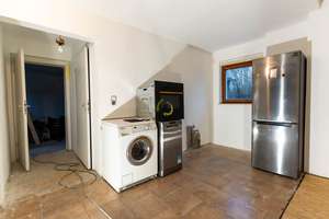 Property thumbnail 12