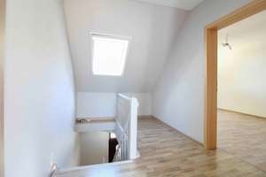 Großes Grundstück mit Zweifamilienhaus – ideal für Familien & Mehrgenerationen – Die vollständige Adresse der Immobilie erhältst du vom Anbieter., 39365 Eilsleben – Vorschaubild 8