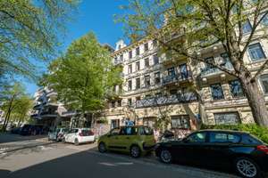 Vermietete 4-Zimmer-Wohnung mit Garten in Eimsbüttel | GLADIGAU – Die vollständige Adresse der Immobilie erhältst du vom Anbieter., 22769 Eimsbüttel (Ortsteil), Hamburg – Vorschaubild 4