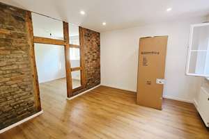 Schuch Immobilien - Historisches charmantes Haus mit Innenhof - kernsaniert – Die vollständige Adresse der Immobilie erhältst du vom Anbieter., 55130 Weisenau, Mainz – Vorschaubild 2