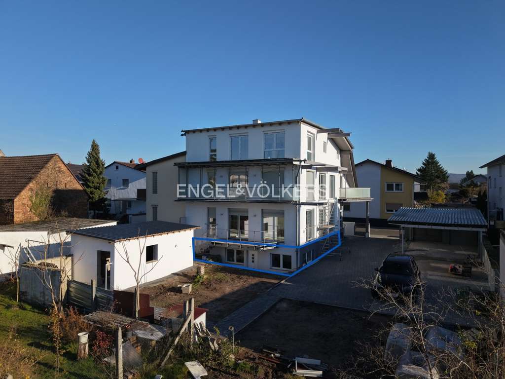 Immobilie in Lorsch - Komplett sanierte Souterrainwohnung mit ca. 6% Rendite inkl. Stellplatz - Bild 1