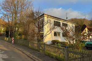 2-Familienhaus mit großem Grundstück in bevorzugter und gefragter Wohnlage von KW-Oberdollendorf – Die vollständige Adresse der Immobilie erhältst du vom Anbieter., 53639 Königswinter – Vorschaubild 2