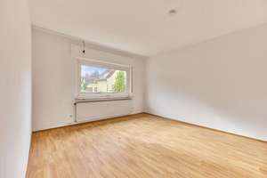 Pure Lebensqualität – charmante Zweifamiliendoppelhaushälfte im Familienidyll – Die vollständige Adresse der Immobilie erhältst du vom Anbieter., 64297 Eberstadt, Darmstadt – Vorschaubild 10