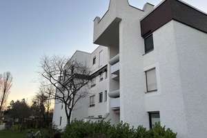 Imposante 4-Zimmer-Eigentumswohnung in erstklassiger Lage von München-Hadern – Die vollständige Adresse der Immobilie erhältst du vom Anbieter., 81375 Neuhadern, München – Vorschaubild 1