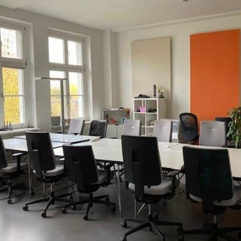 lichtdurchflutete Büroflächen | Terrasse