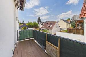 Ruhige Lage in Mainz Laubenheim mit Terrasse, Balkon und eigener Garage