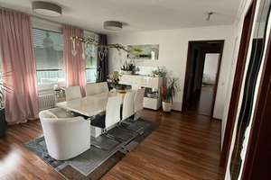 Atrraktive Dachgeschosswohnung im Herzen Simmerns