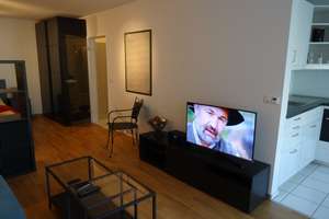 Modern & Fully Furnished Bright-separate Kitchen + Balcony-Centrally Located Sendling [DE/ENG/ESP] – Passauerstr. 30, 81369 Mittersendling, München – Vorschaubild 5