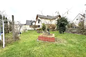 Freistehendes Einfamilienhaus mit Altbaucharme und großzügigem Garten – Miltenberg (Kreis) – Vorschaubild 31