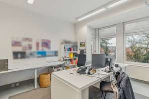 Für echte Profis - Umbaupotenzial erkennen und nutzen! – Die vollständige Adresse der Immobilie erhältst du vom Anbieter., 70188 Uhlandshöhe, Stuttgart – Vorschaubild 17