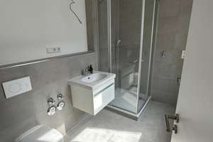 Wohnen im Altbau: Ein-Zimmer-Apartment in Würzburg – 97082 Zellerau, Würzburg – Vorschaubild 6