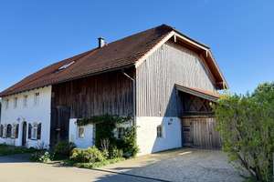 Historisches Gebäude mit Künstlerwerkstatt und herrlichen Alpenpanoramablick, Nähe Waginger See – Die vollständige Adresse der Immobilie erhältst du vom Anbieter., 83329 Waging am See – Vorschaubild 3