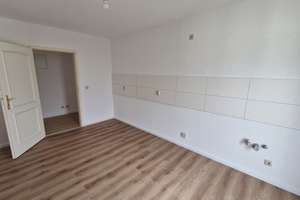 **2-Raumwohnung mit Balkon und Domblick in Stadtfeld Ost** – Annastraße 30, 39108 Stadtfeld Ost, Magdeburg – Vorschaubild 12