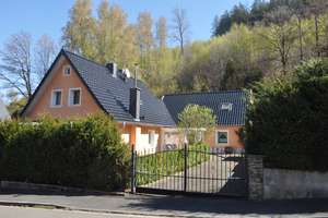 Freistehendes, modernisiertes Ein-/Zweifamilienlandhaus in bewaldeter Halbhöhenlage – Die vollständige Adresse der Immobilie erhältst du vom Anbieter., 53940 Hellenthal – Vorschaubild 2
