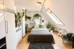 Bezauberdne 2-Zi. Wohnung im DG, inkl. Keller in Freiburg-Zentrum, vermietet – 79098 Altstadt-Ring, Freiburg im Breisgau – Vorschaubild 3