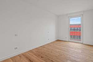 Moderne Architektur trifft Wasserlage: 4 Zimmer, Terrasse und perfekte Infrastruktur – Die vollständige Adresse der Immobilie erhältst du vom Anbieter., 14467 Nördliche Innenstadt, Potsdam – Vorschaubild 28