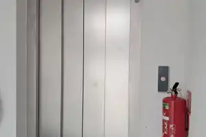 Möblierte PENTHOUSE Wohnung direkt am Rotebühlplatz! – Stuttgart – Vorschaubild 28