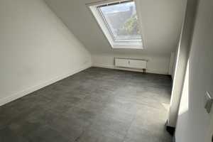 Moderne Dachgeschosswohnung – Erstbezug nach Renovierung in Mönchengladbach Eicken, ca. 45 m² – Mönchengladbach – Vorschaubild 18