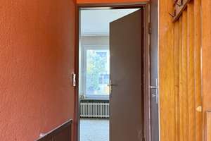 Solides Reihenmittelhaus im Dornröschenschlaf für Familien mit handwerklichem Geschick zu verkaufen! – Die vollständige Adresse der Immobilie erhältst du vom Anbieter., 24149 Neumühlen-Dietrichsdorf, Kiel – Vorschaubild 4