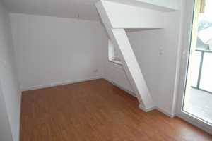 Ansprechende 3 Zimmer im Dachgeschoss+Balkon+Loggia+Tageslichtbad mit mit Badewanne+Abstellraum ! – Schönebecker Str. 47, 39104 Magdeburg – Vorschaubild 22