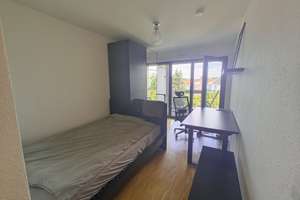 Lebendiges Viertel: 1-Zimmer-Wohnung mit Balkon in Aachen – Lennestraße 1, 52074 Westpark, Aachen – Vorschaubild 4